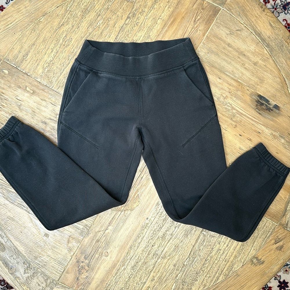 Ivivva jogger
